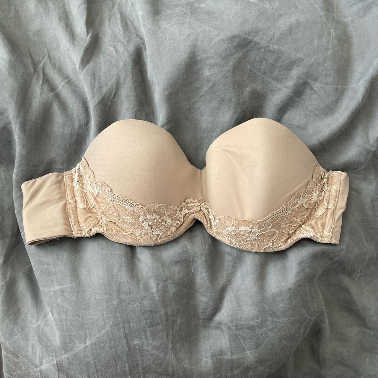 Victoria's secret bra size 38 B - Depop
