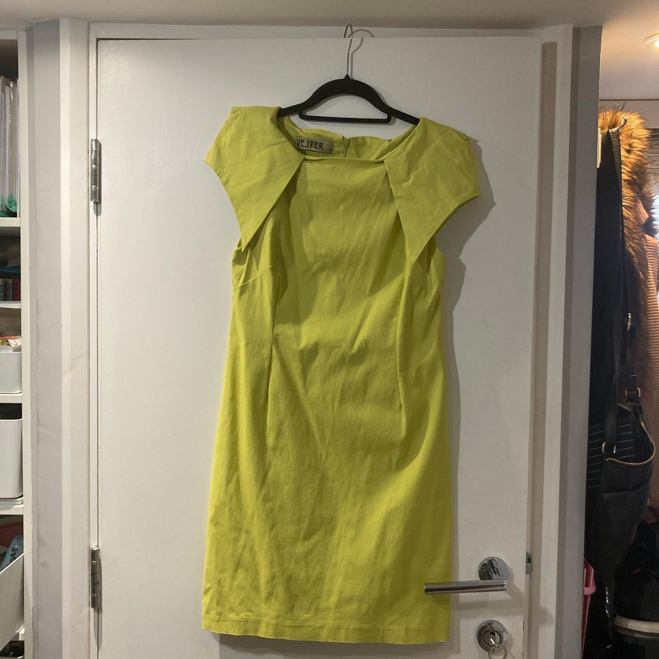 Vesper Women's Green Dress Depop
