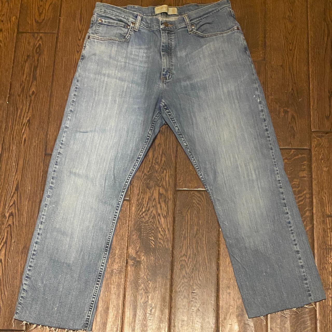 Distressed Relaxed fit wrangler jeans with a small... - Depop