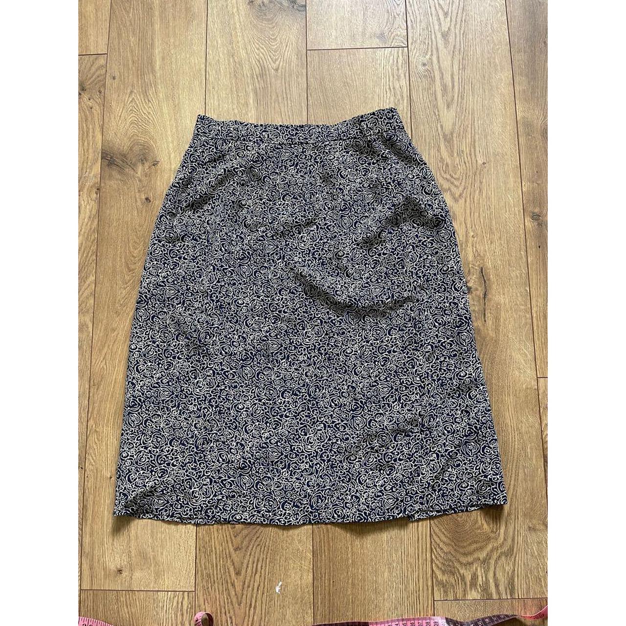 Nordstrom Point of View Vintage Skirt Size 6 high... Depop