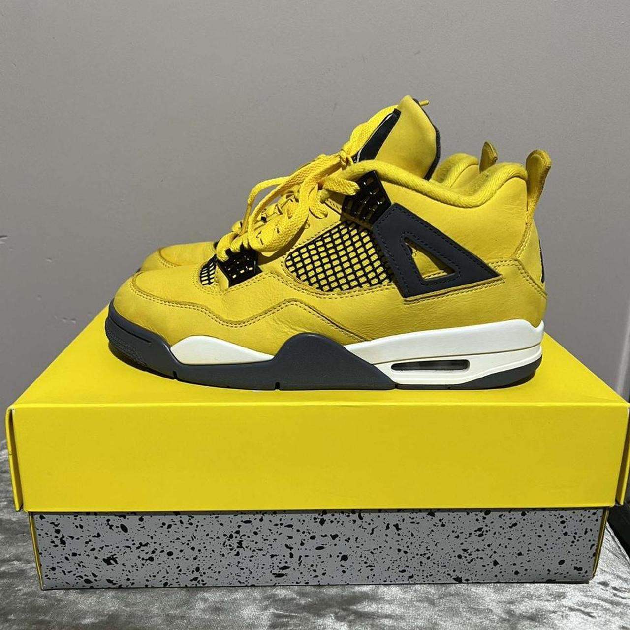 Jordan 4 Retro lighting 2021 8/10 great... - Depop