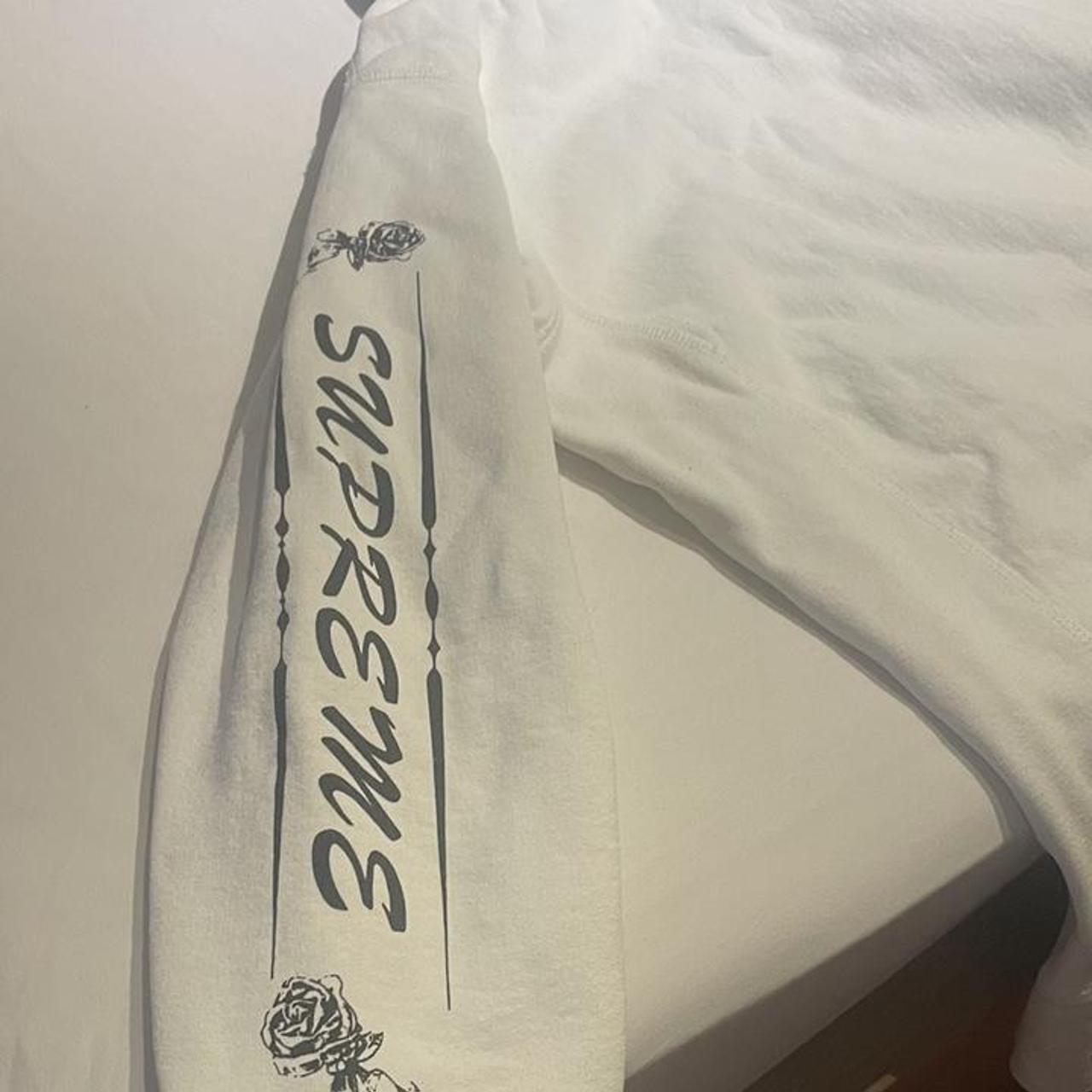 Supreme arm logo outlet hoodie