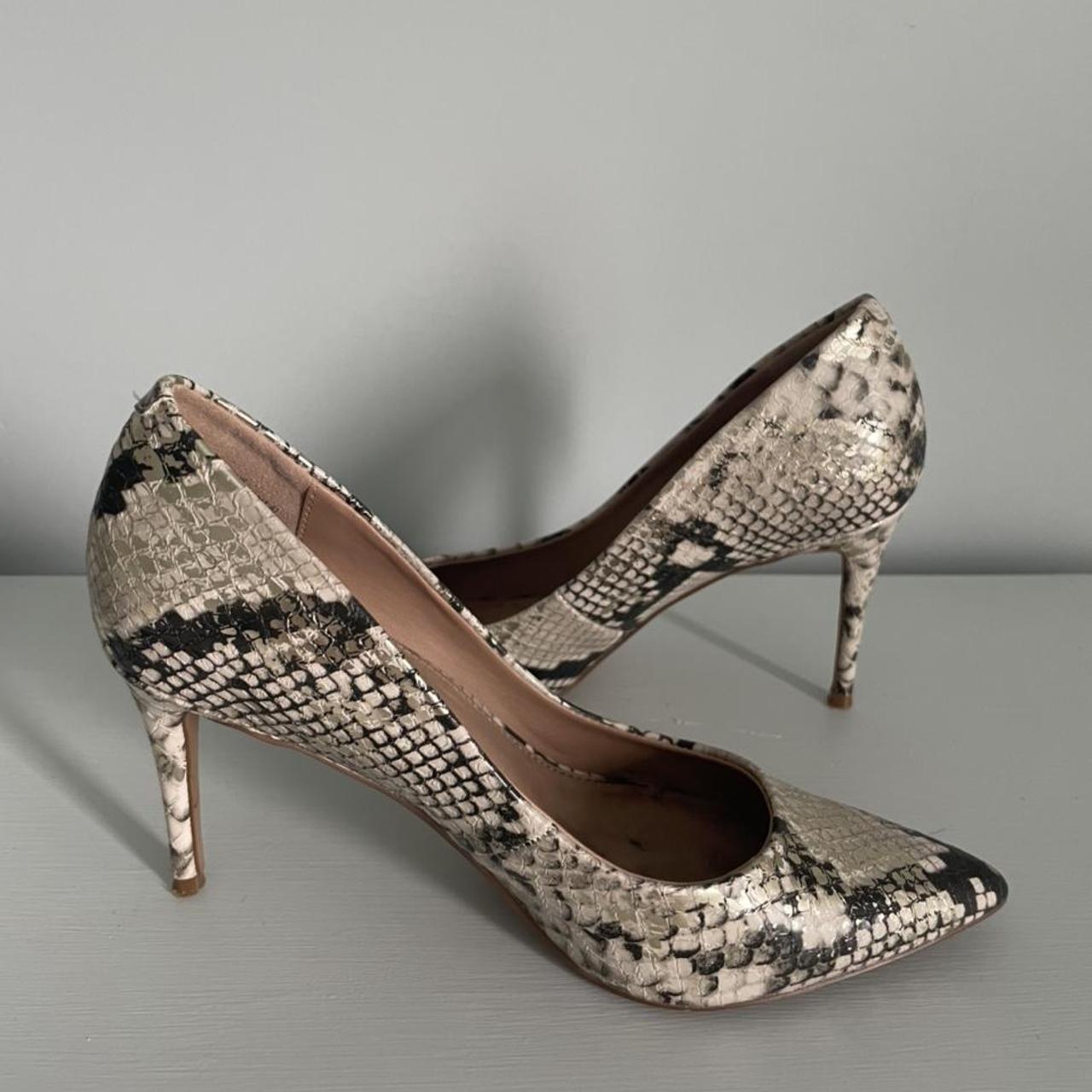 STEVE MADDEN WOMENS NATURAL SNAKE SKIN COURT HIGH... - Depop