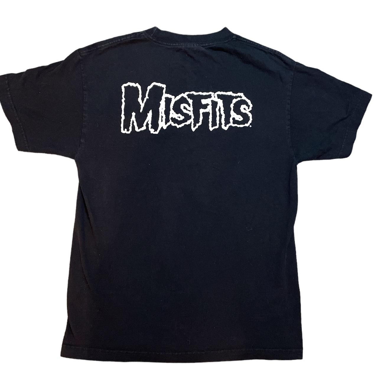 Vintage 2001 Cinder Block Misfits T-Shirt Size... - Depop