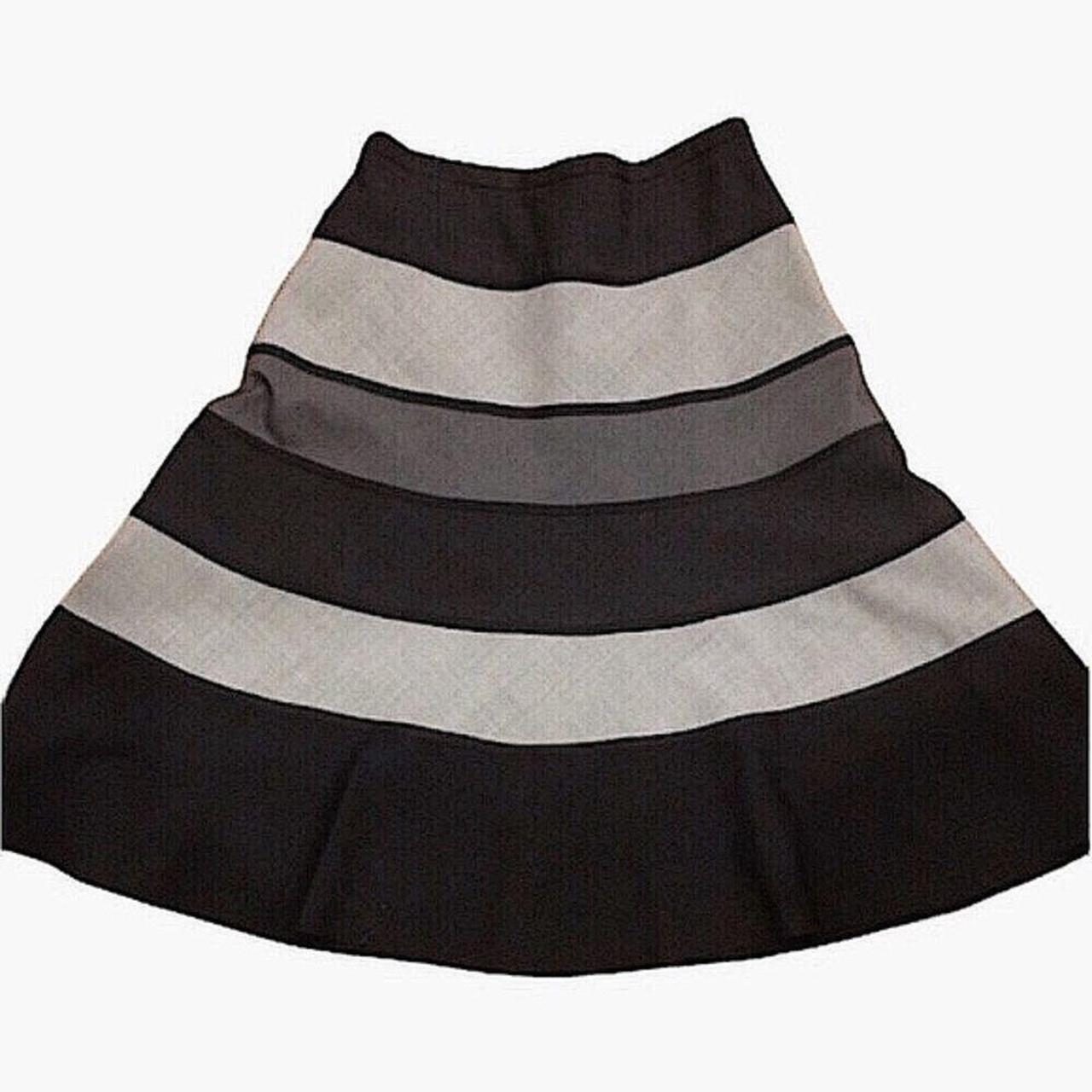 BCBG Spliced Color block Skirt SIZE 6 BCBG Depop