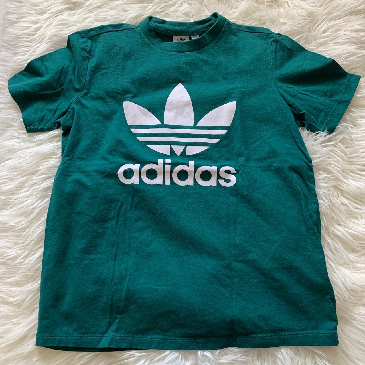 Green Adidas T-Shirt, 📌 Please read “Shop