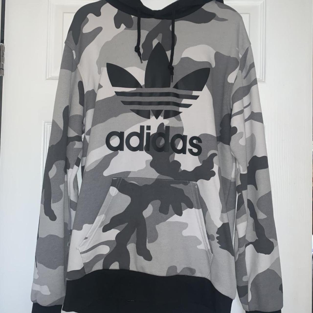 Men's adidas clearance originals camouflage hoodie