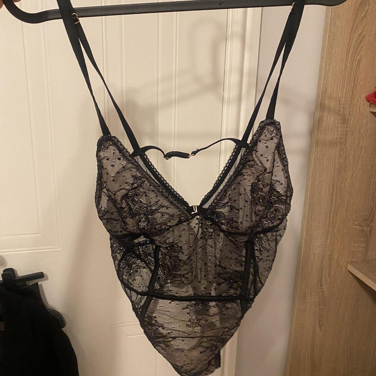 Vs lingerie size small Depop