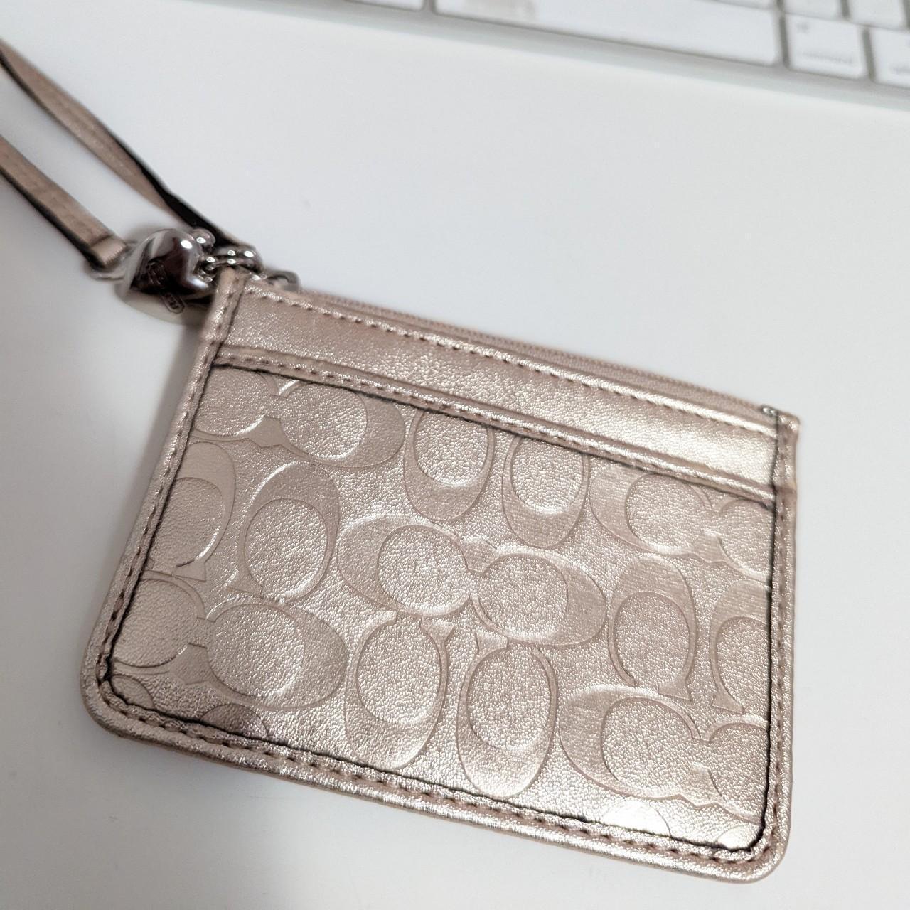 HEART COIN CASE (COACH F39068) ROSE GOLD/LIGHT - Depop