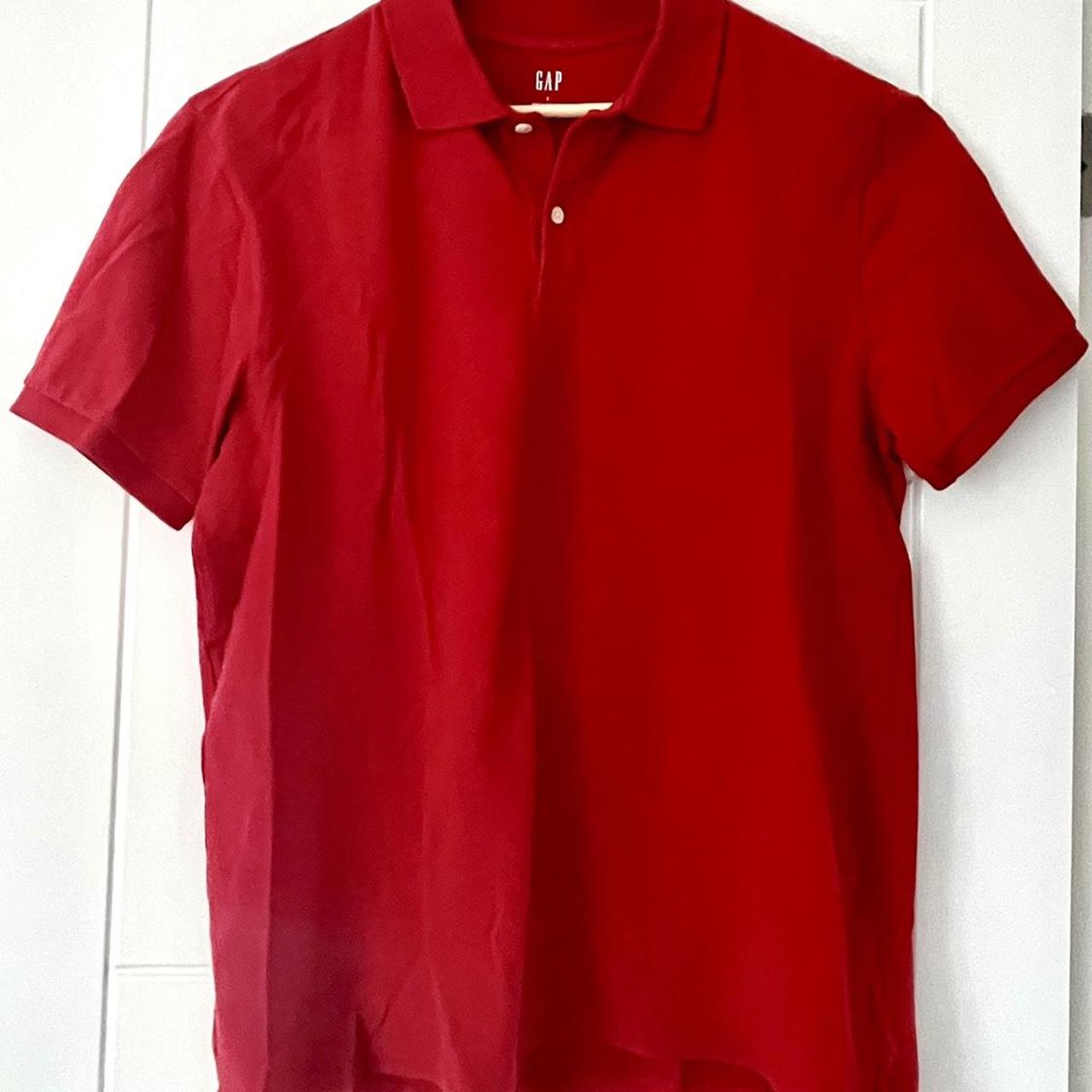 **GAP LARGE RED POLO T-SHIRT** **WORN ON FEW... - Depop