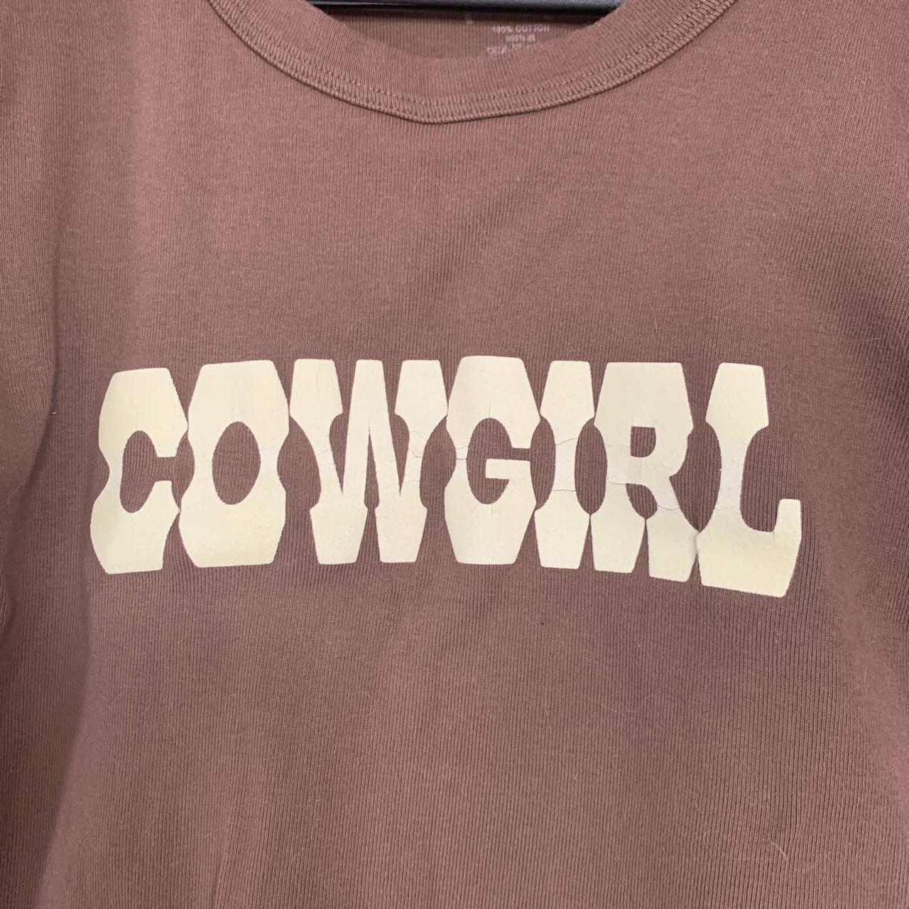 Brandy Melville BROWN baby tee 🤎 Hardly worn Fits... Depop