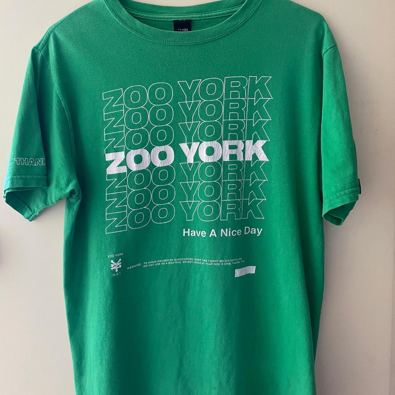 Zoo York Men's Green Tshirt Depop