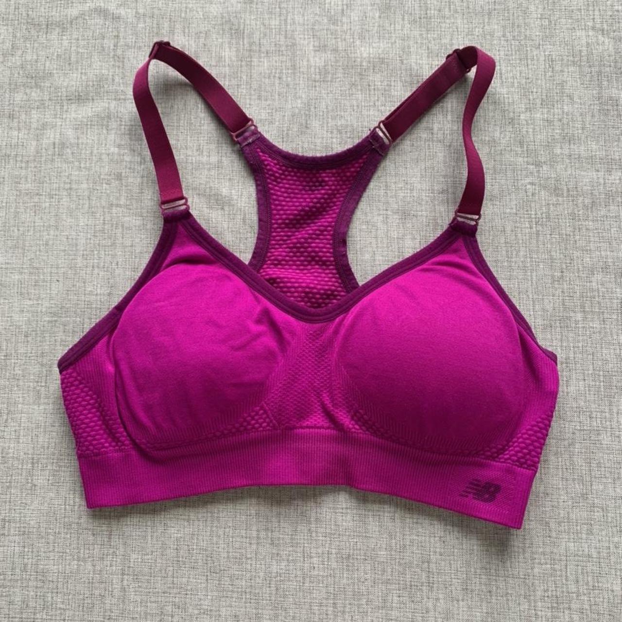 Sports bra, size small chest measurement 22” New... Depop