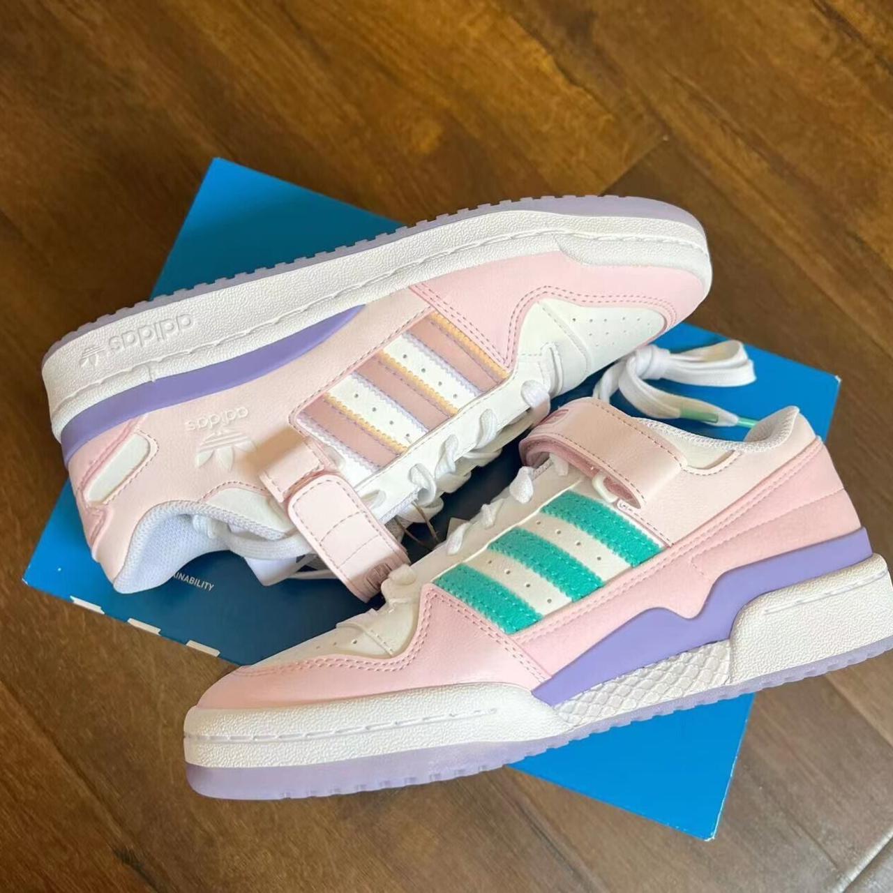 Product Image 1 - Adidas Forum Low J women
