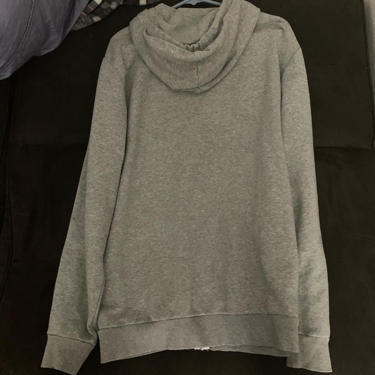 Converse Men's Grey and White Jumper (2)