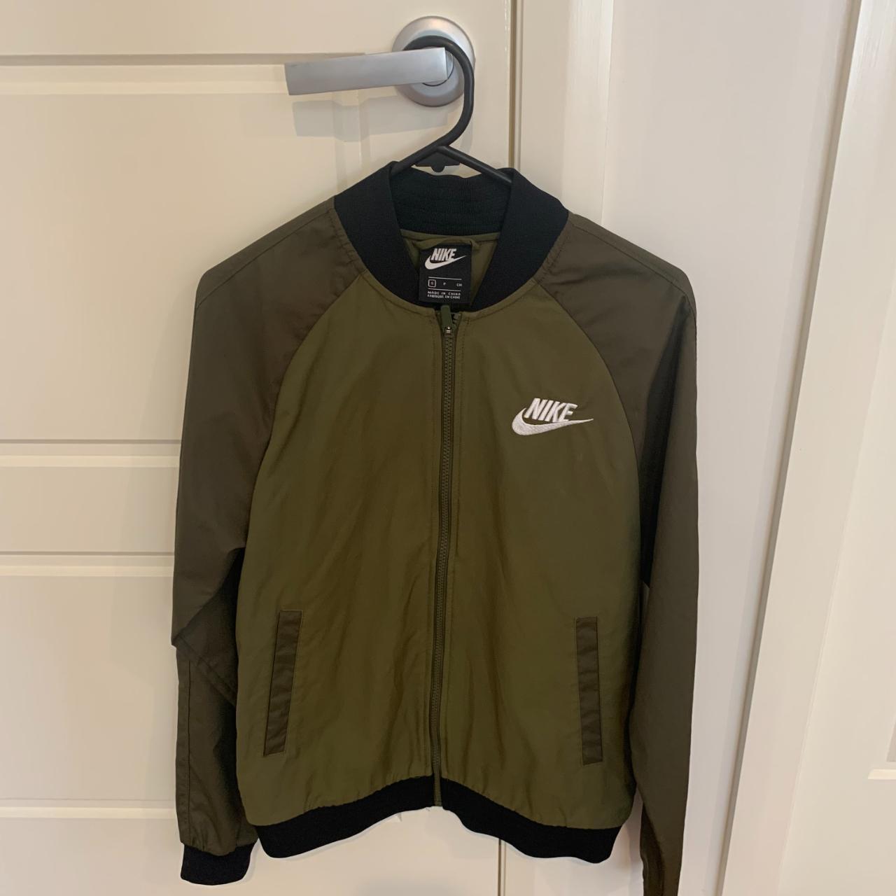 nike jumper khaki