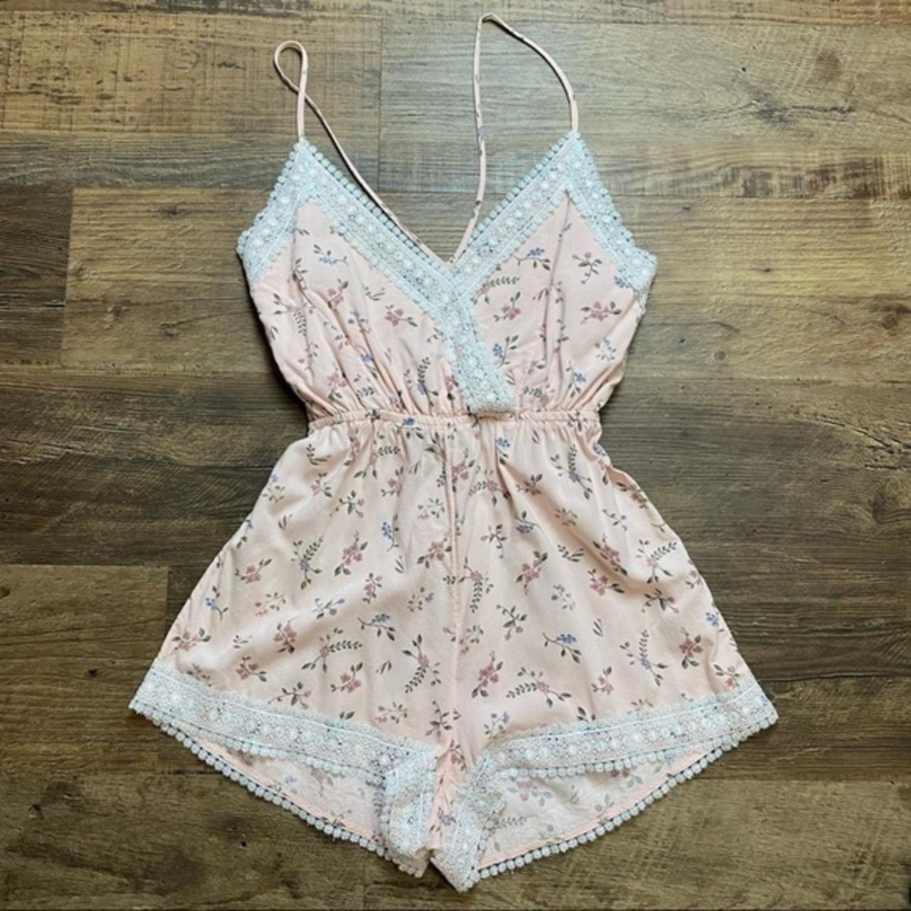H&M Pink Floral Romper 8 womens summer vacation... - Depop