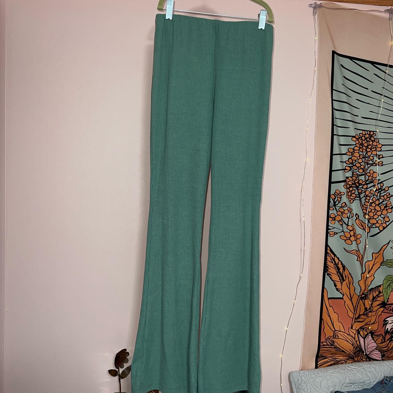 Live To Be Spoiled Women's Green Trousers