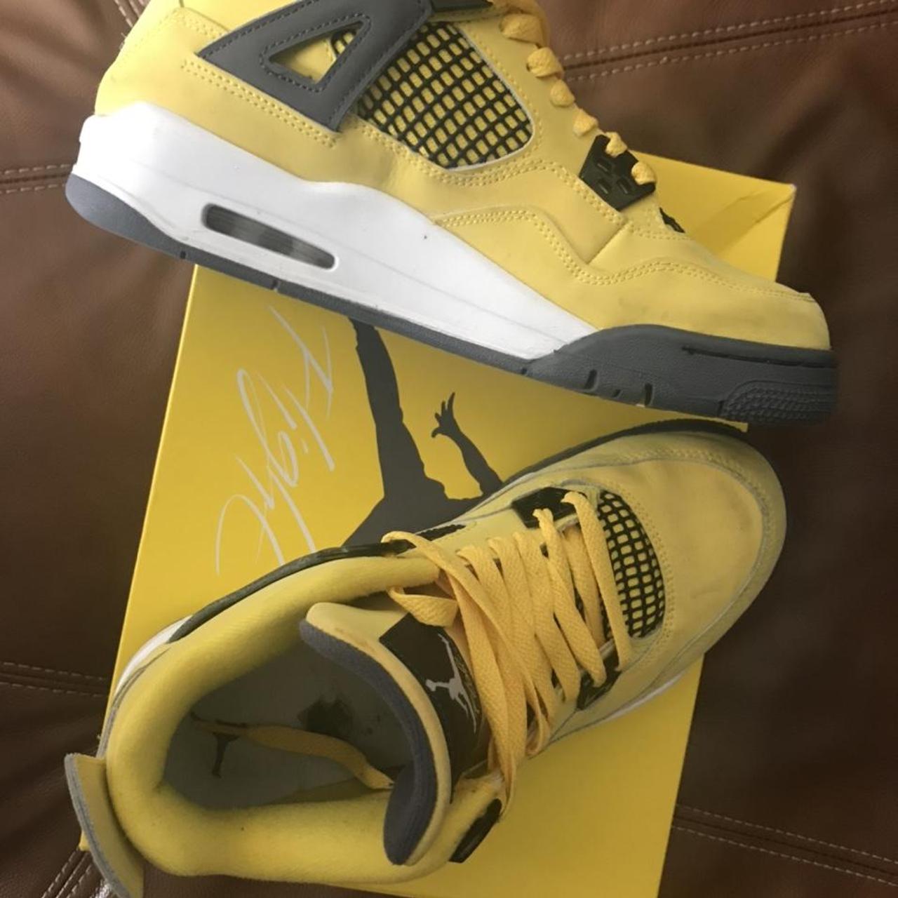 Jordan 4 on sale blue and yellow