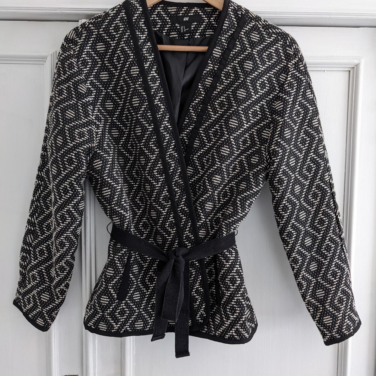 H&M Women's Black Jacket Depop