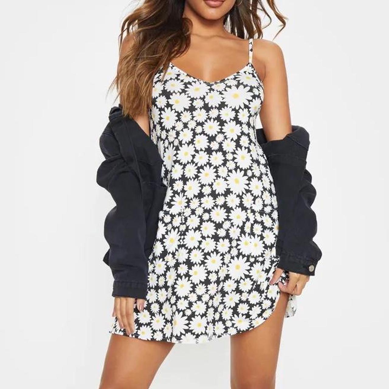 PLT DAISY SUMMER BEACH DRESS UK SIZE 6 BRAND NEW... Depop