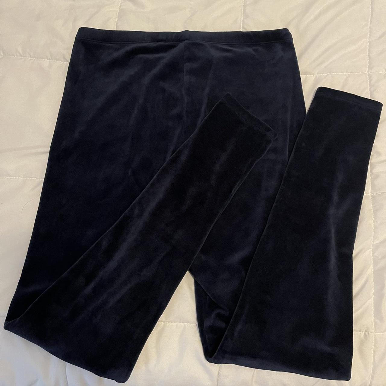 Women's Navy Leggings | Depop