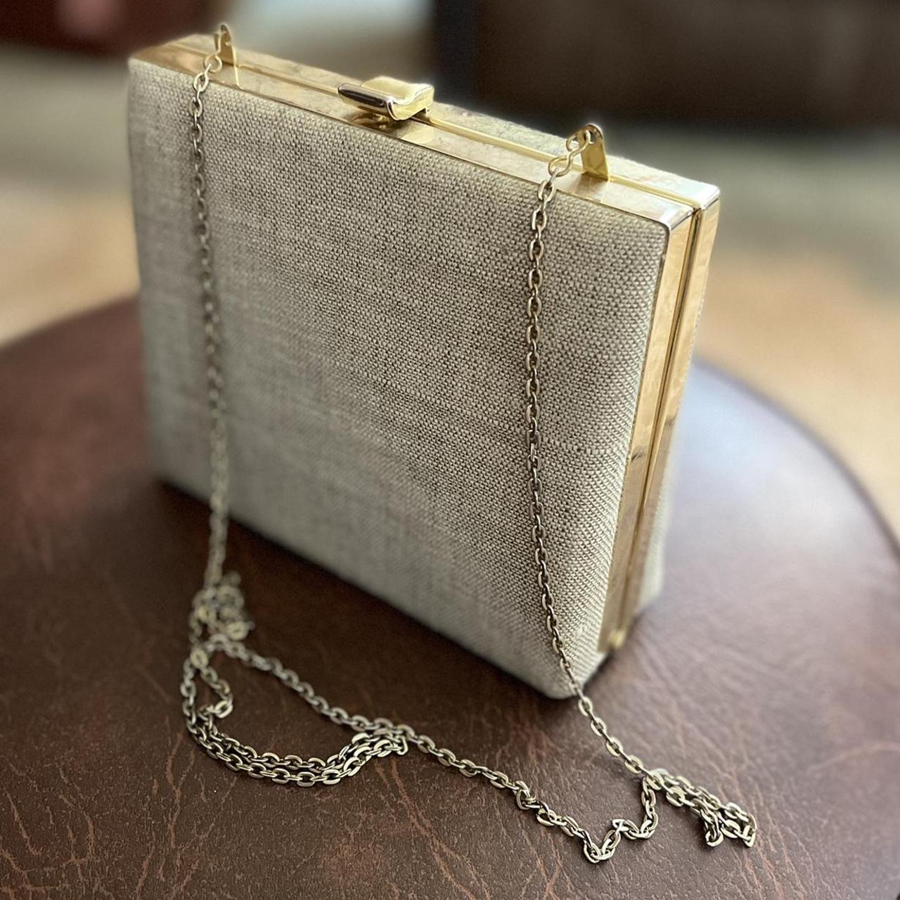 item listed by eros_estate
