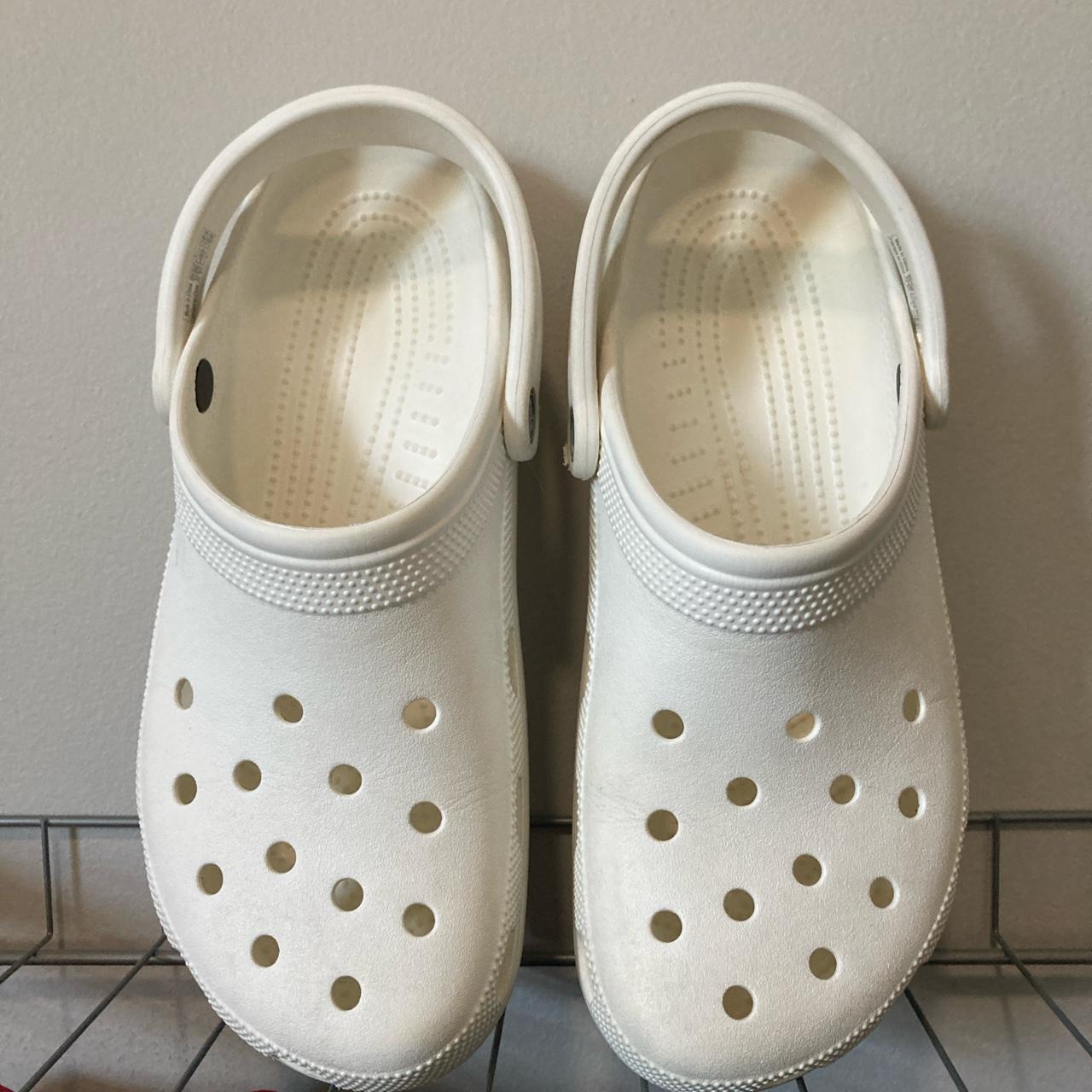 white crocs size 10