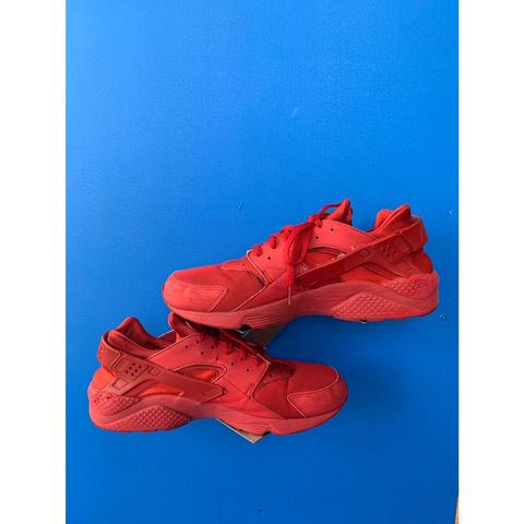 how to clean red huaraches