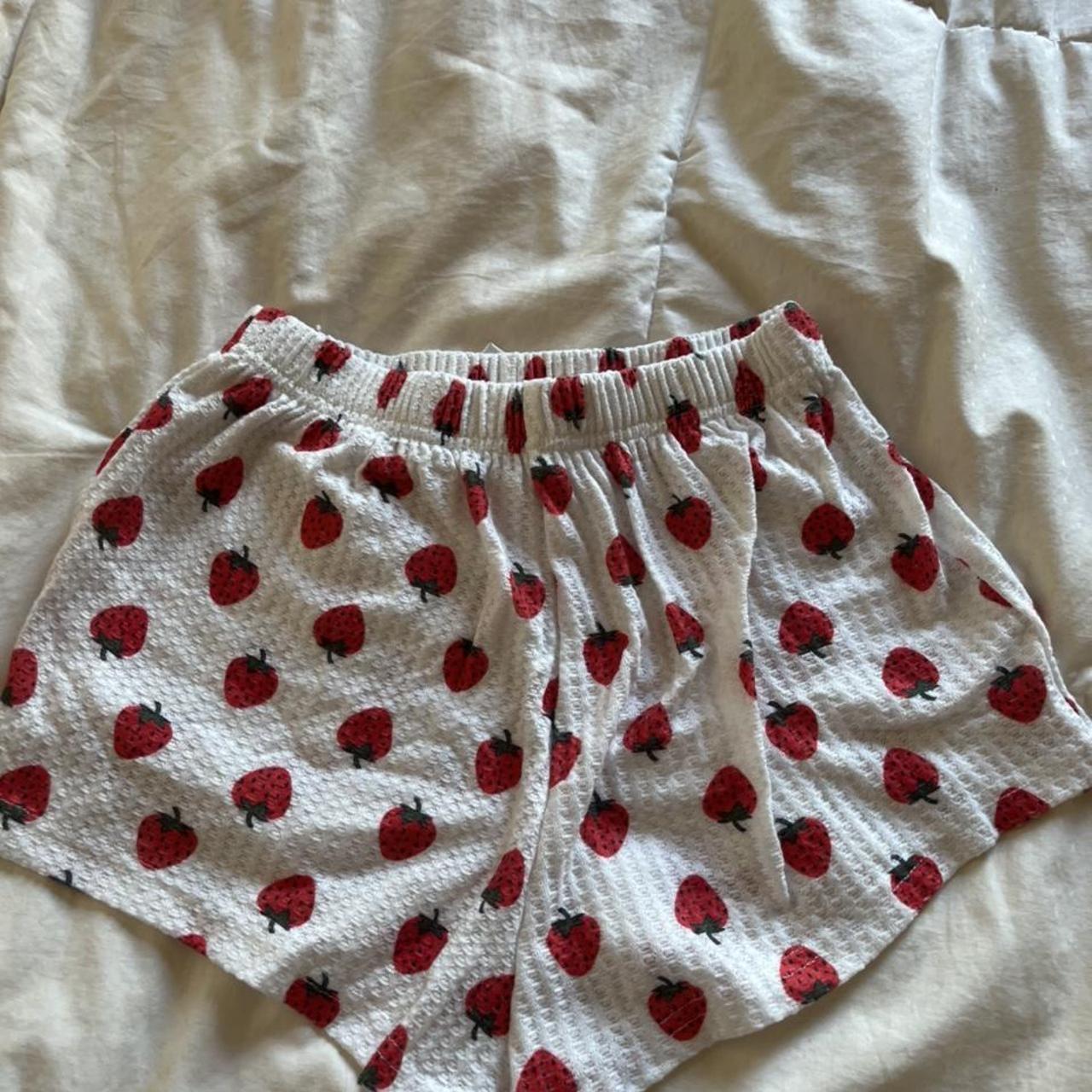 Product Image 2 - Cute strawberry 🍓 shorts for