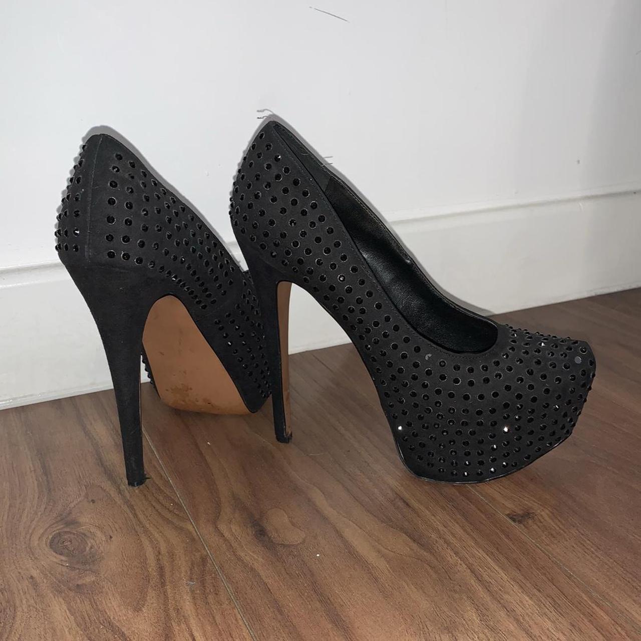 Steve Madden studded platform pumps in size 4. Worn... - Depop