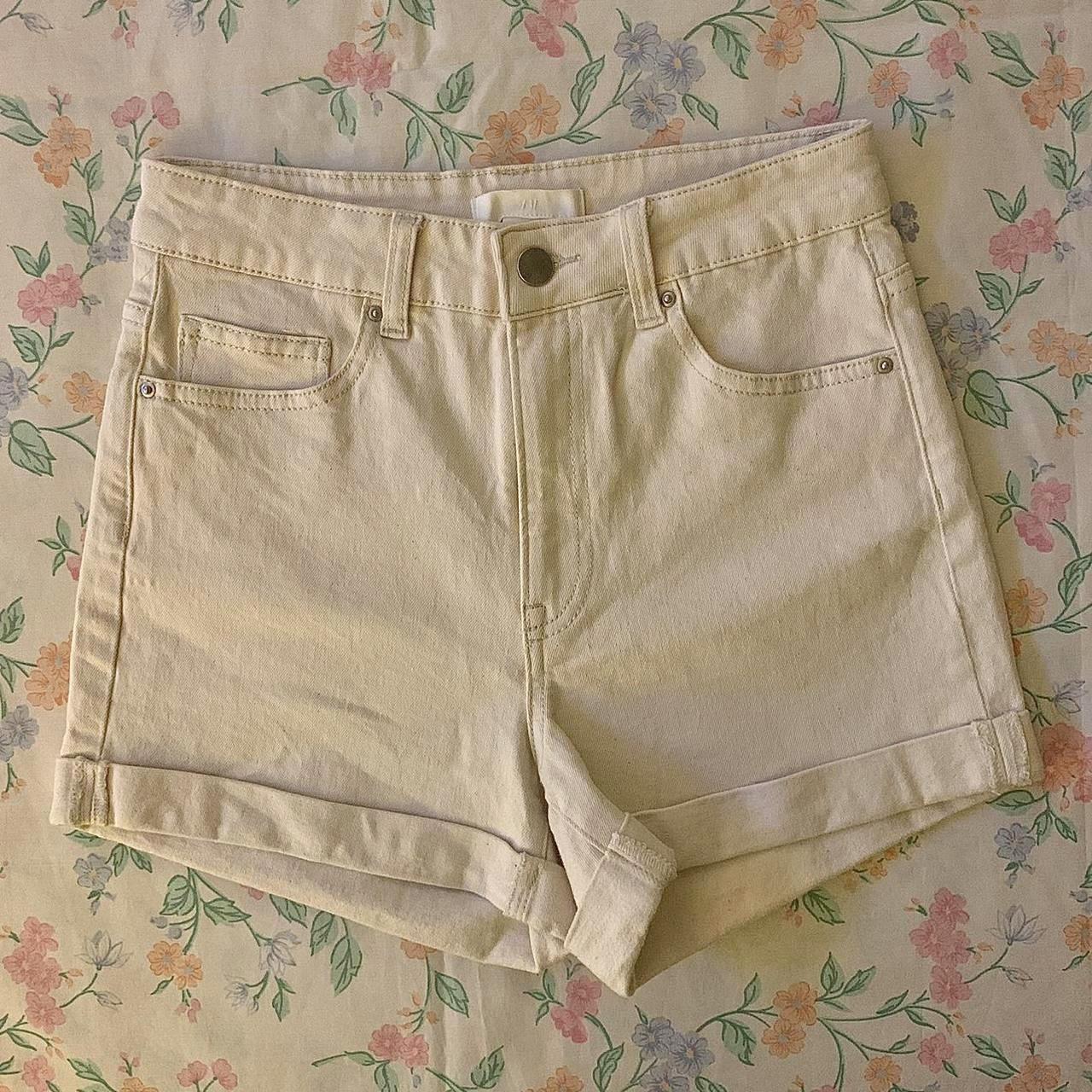h&m soft cream denim shorts !! ⭐️ size 4 ⭐️ have no... Depop