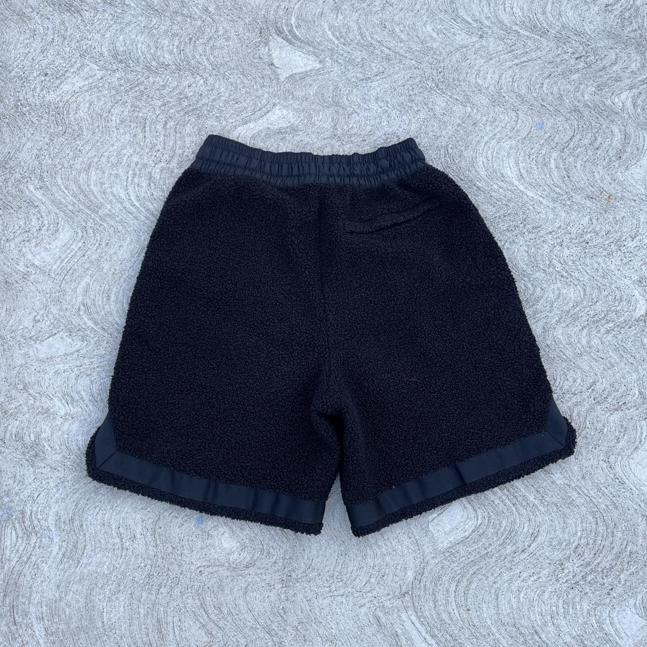 Nike cozy dna sales shorts