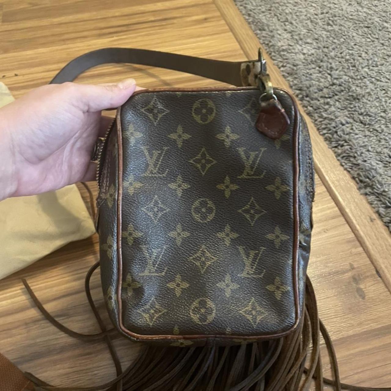 Authentic vintage Louis Vuitton purse,used. Still in - Depop