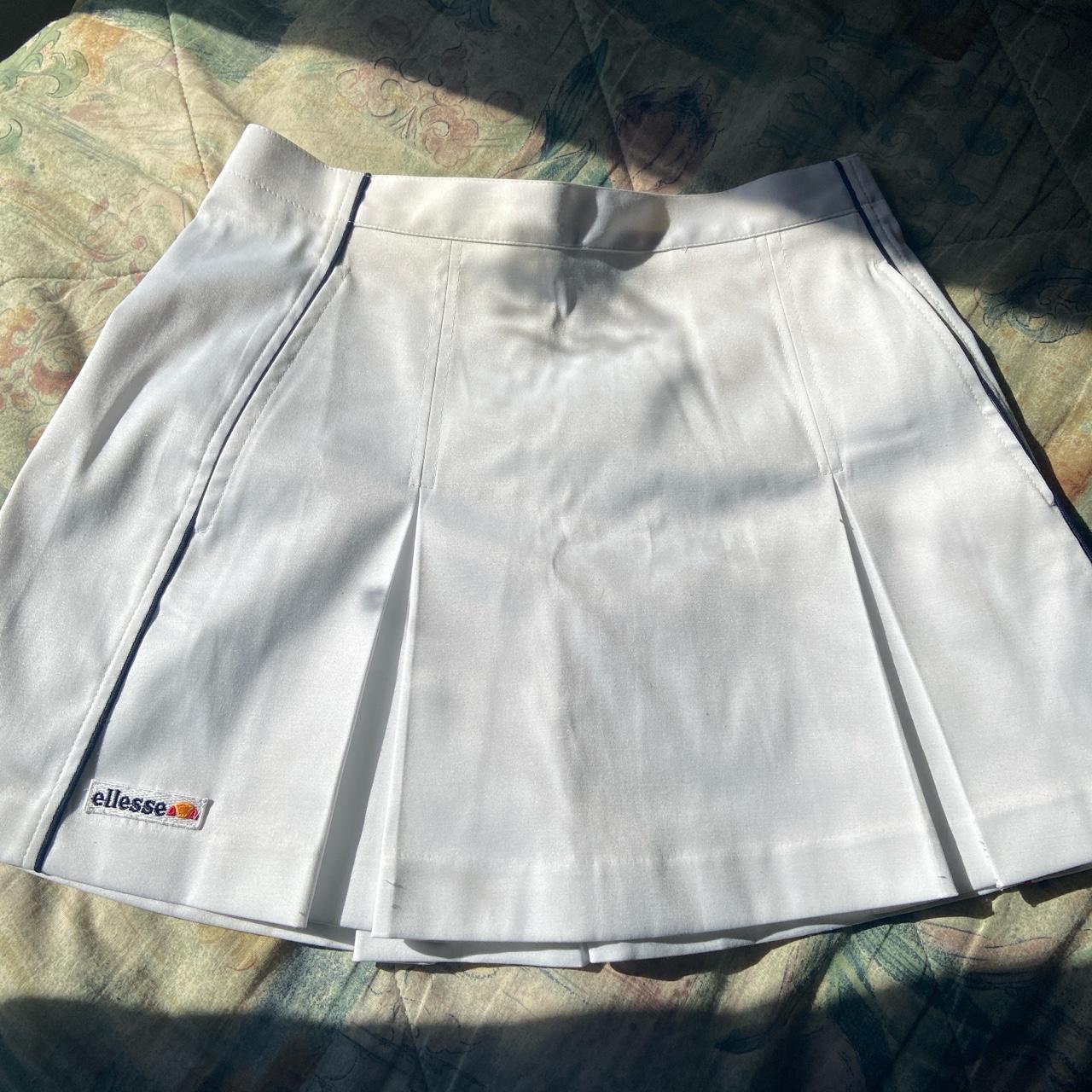 Ellesse Women's White Skirt (2)