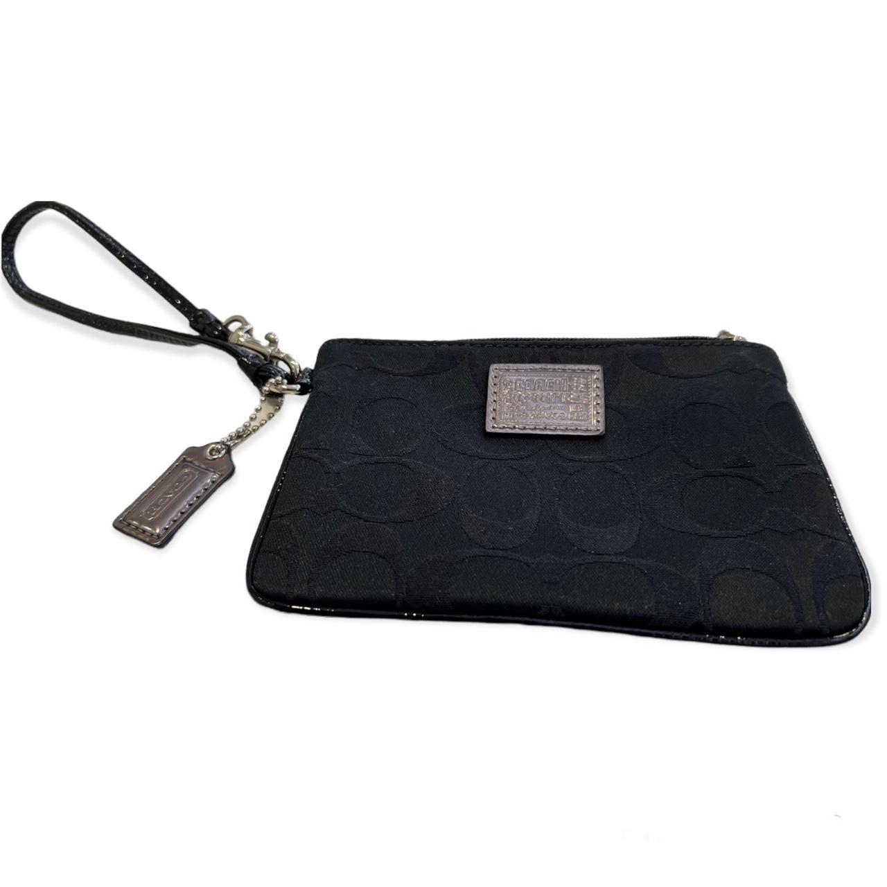 Coach Poppy Wristlet Released in Fall 2009 Classic... Depop