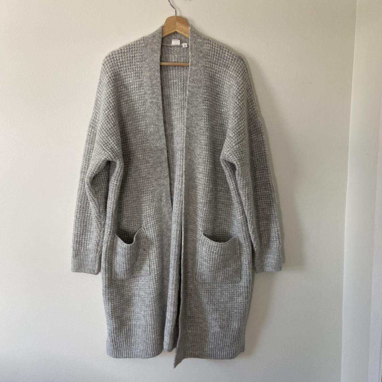 Gap Women's Grey Cardigan Depop