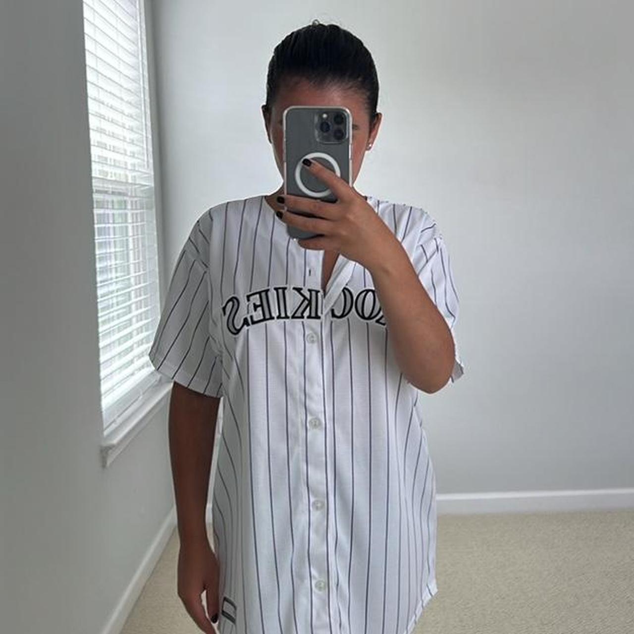 Women's Small Colorado Rockies Jersey has no holes - Depop