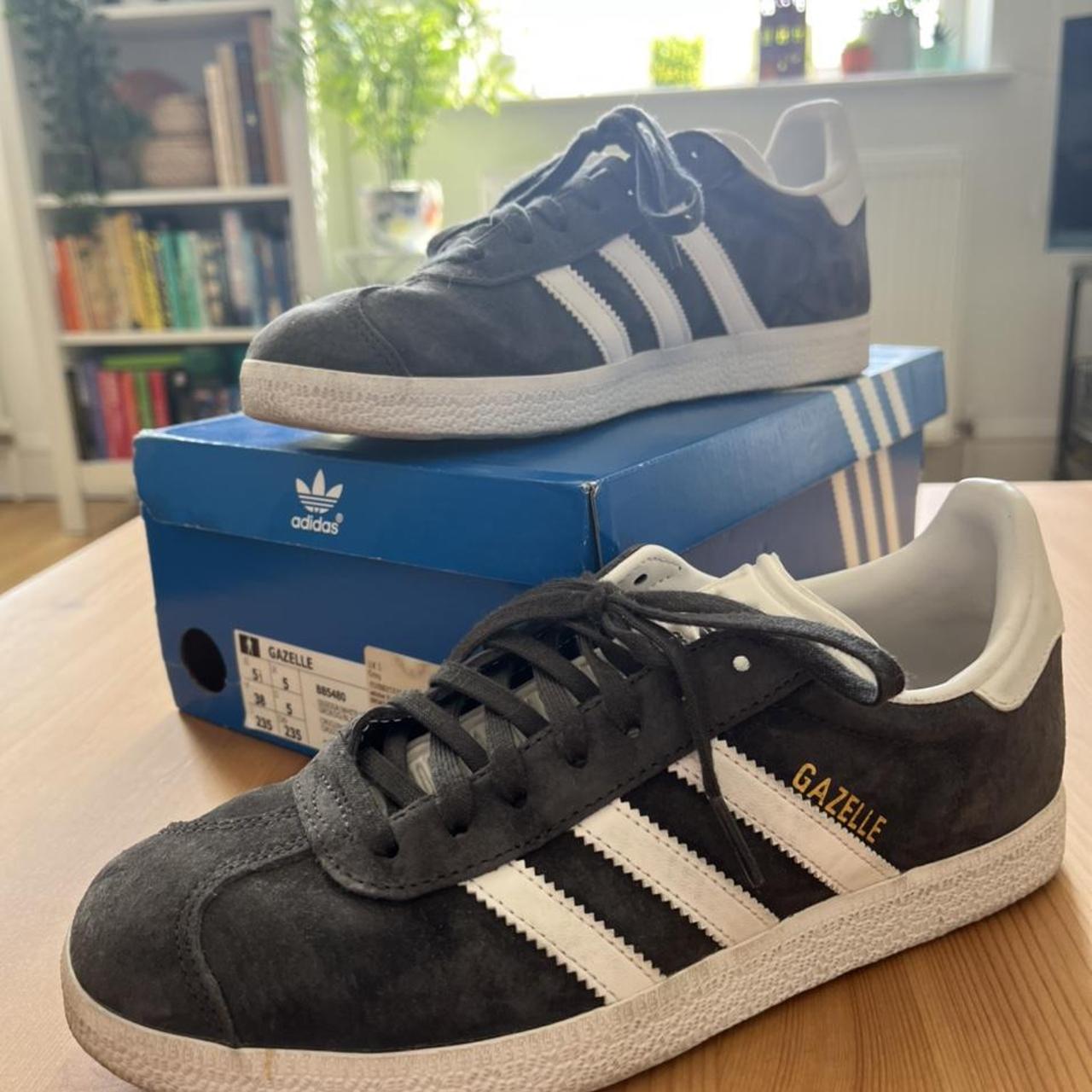 adidas gazelle 37.5