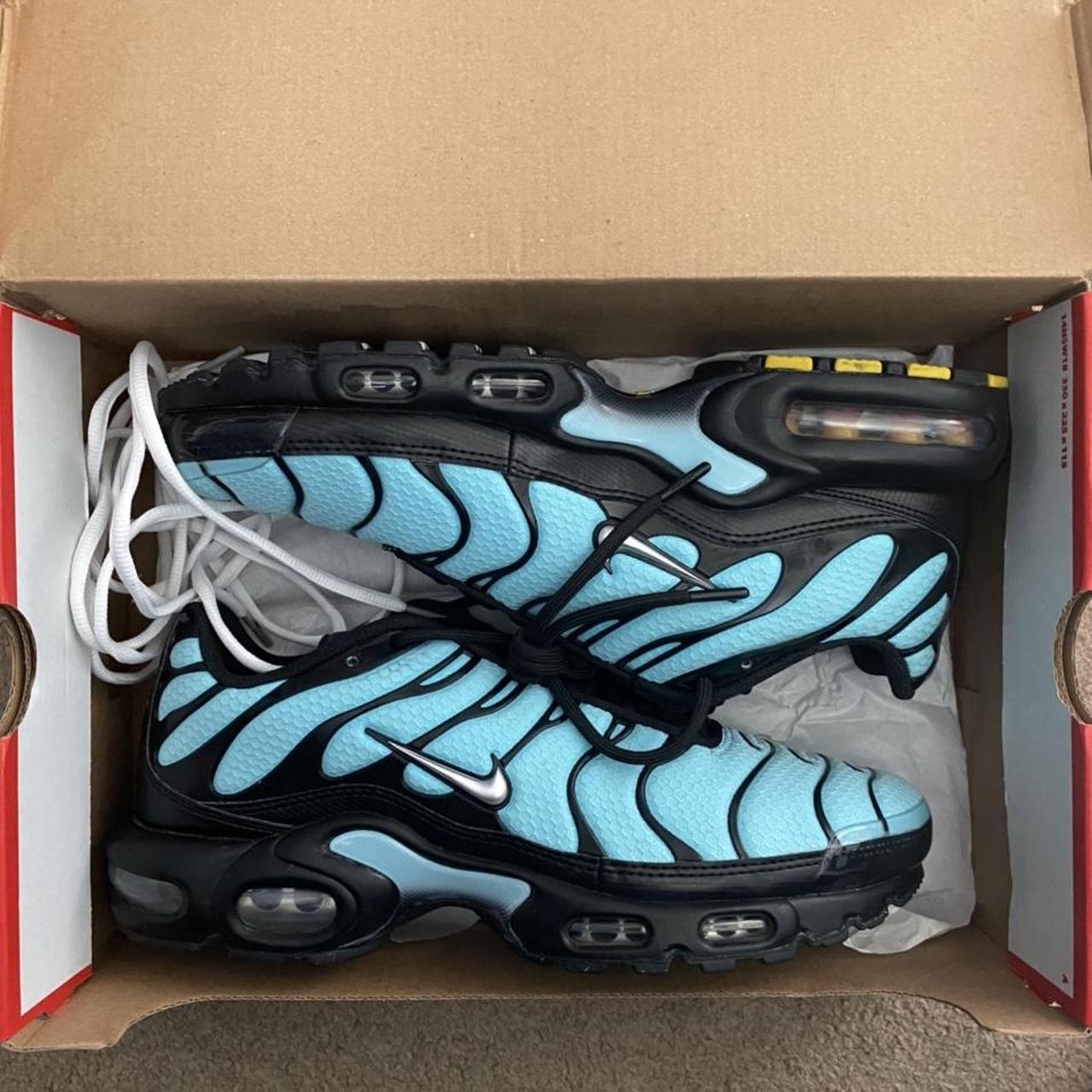 nike tn aqua