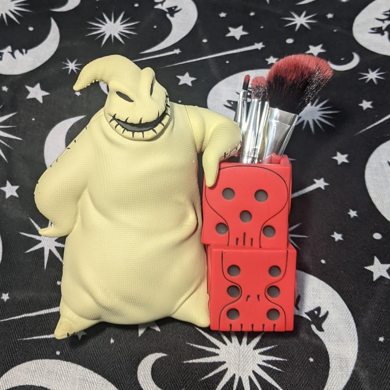 🕸️Oogie Boogie Makeup Brush Set & Holder🕸️ Complete... Depop