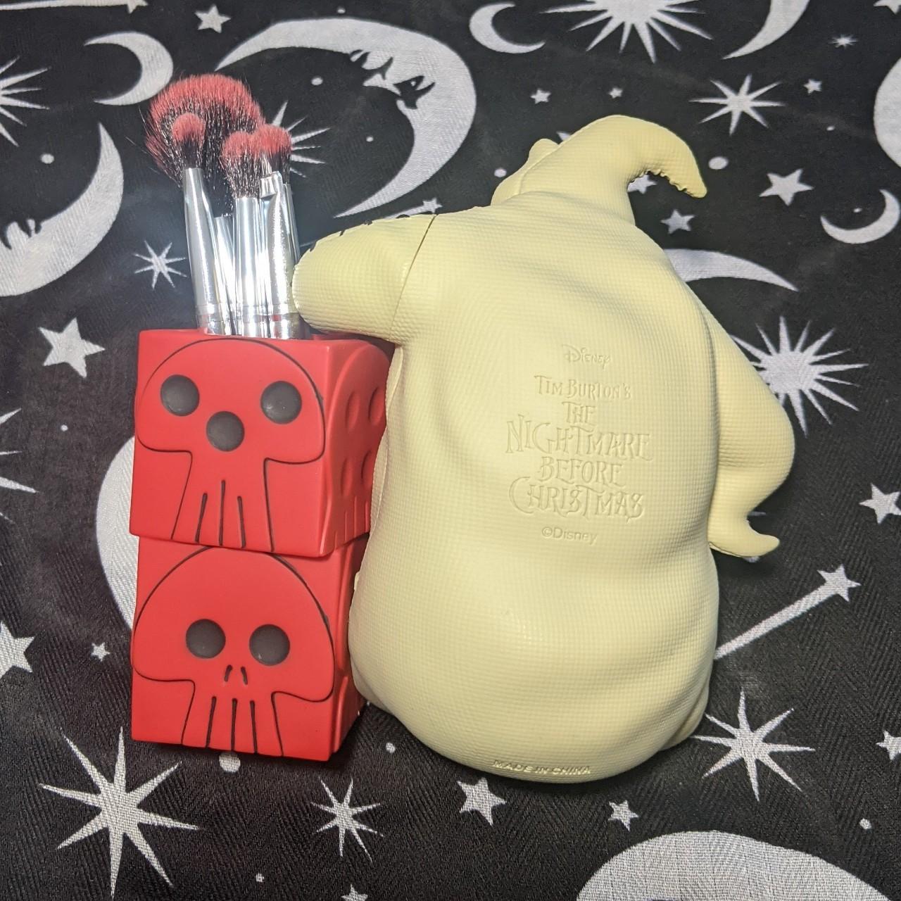 🕸️Oogie Boogie Makeup Brush Set & Holder🕸️ Complete... Depop