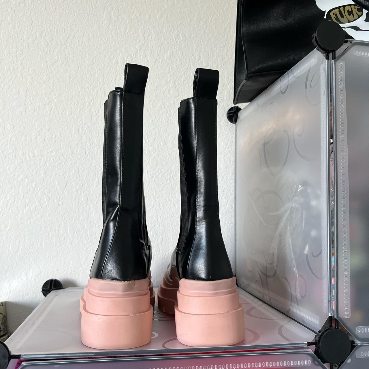 Product Image 4 - Chunky sole boots pink, very