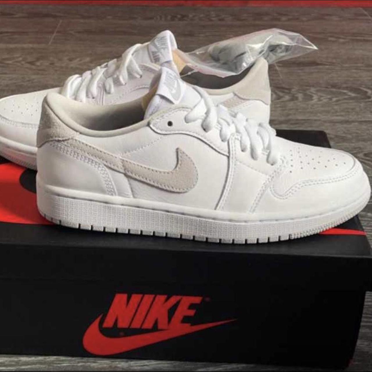 womens jordan 1 low neutral grey
