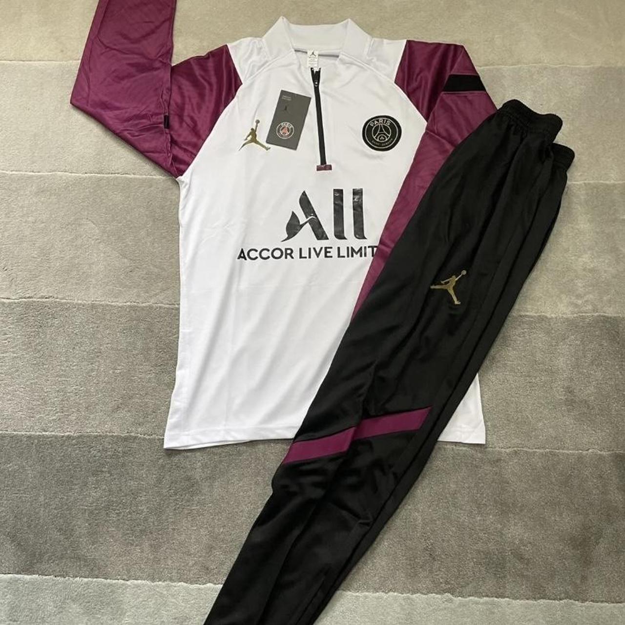 burgundy psg kit