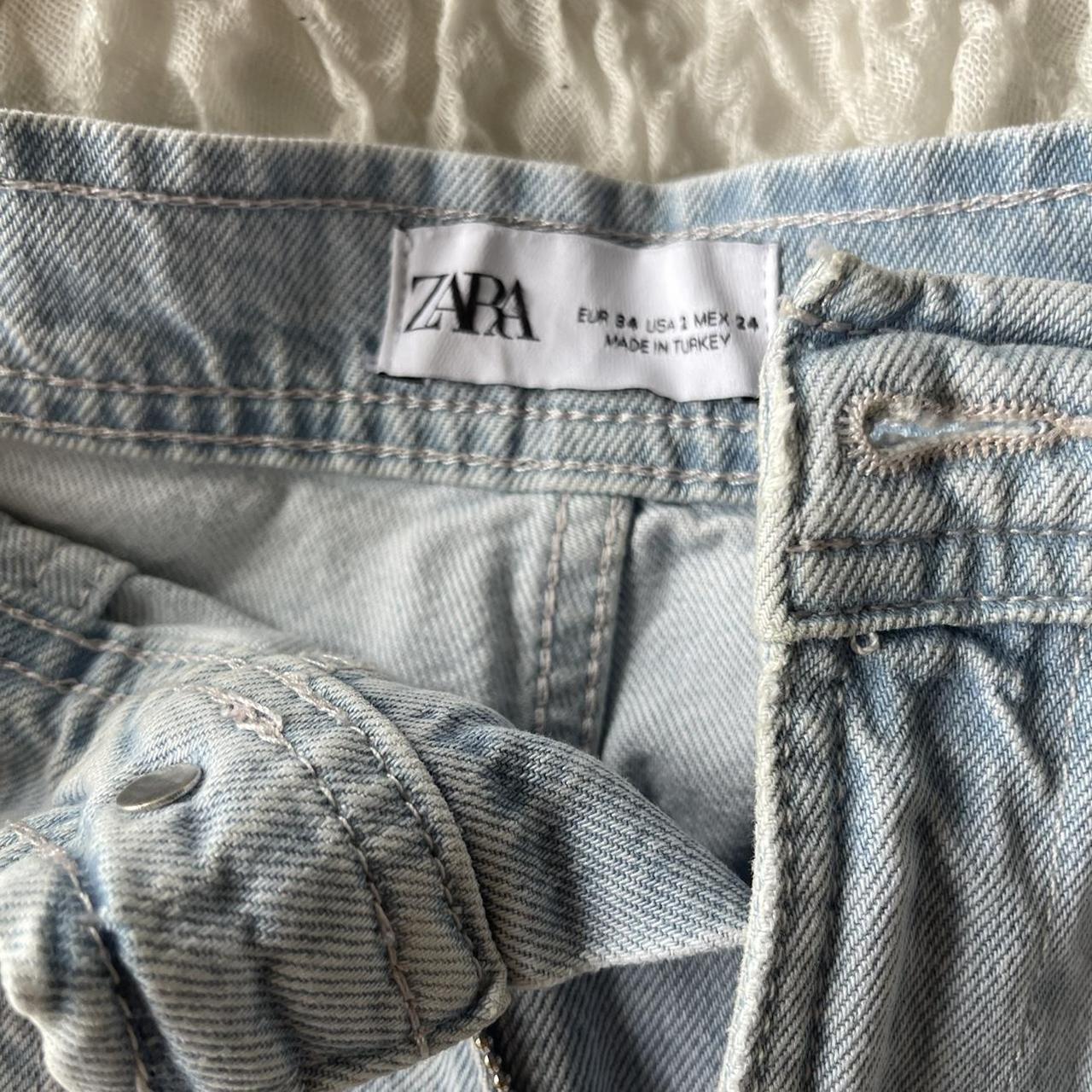 Zara Women's Blue Jeans | Depop