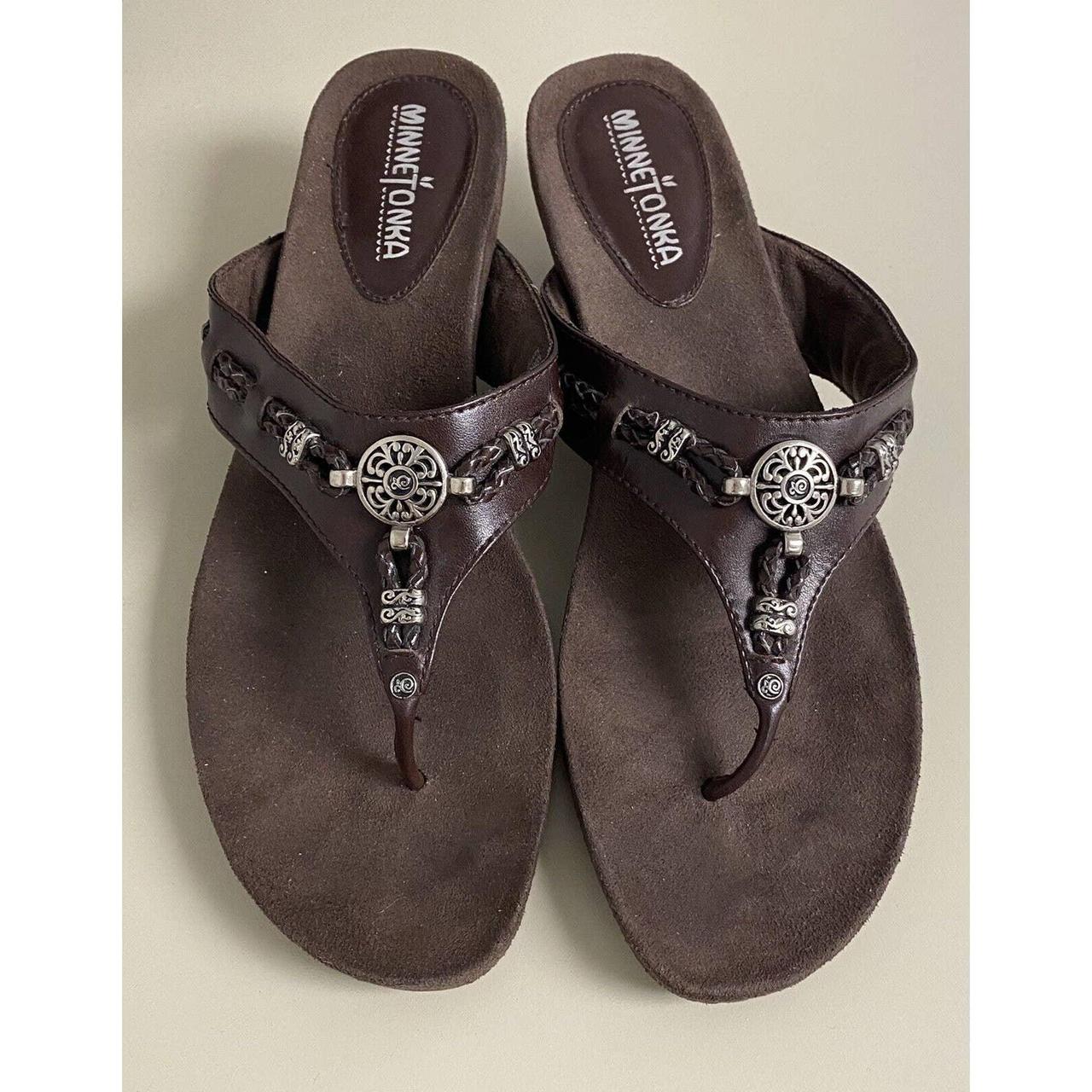 minnetonka silvie slingback