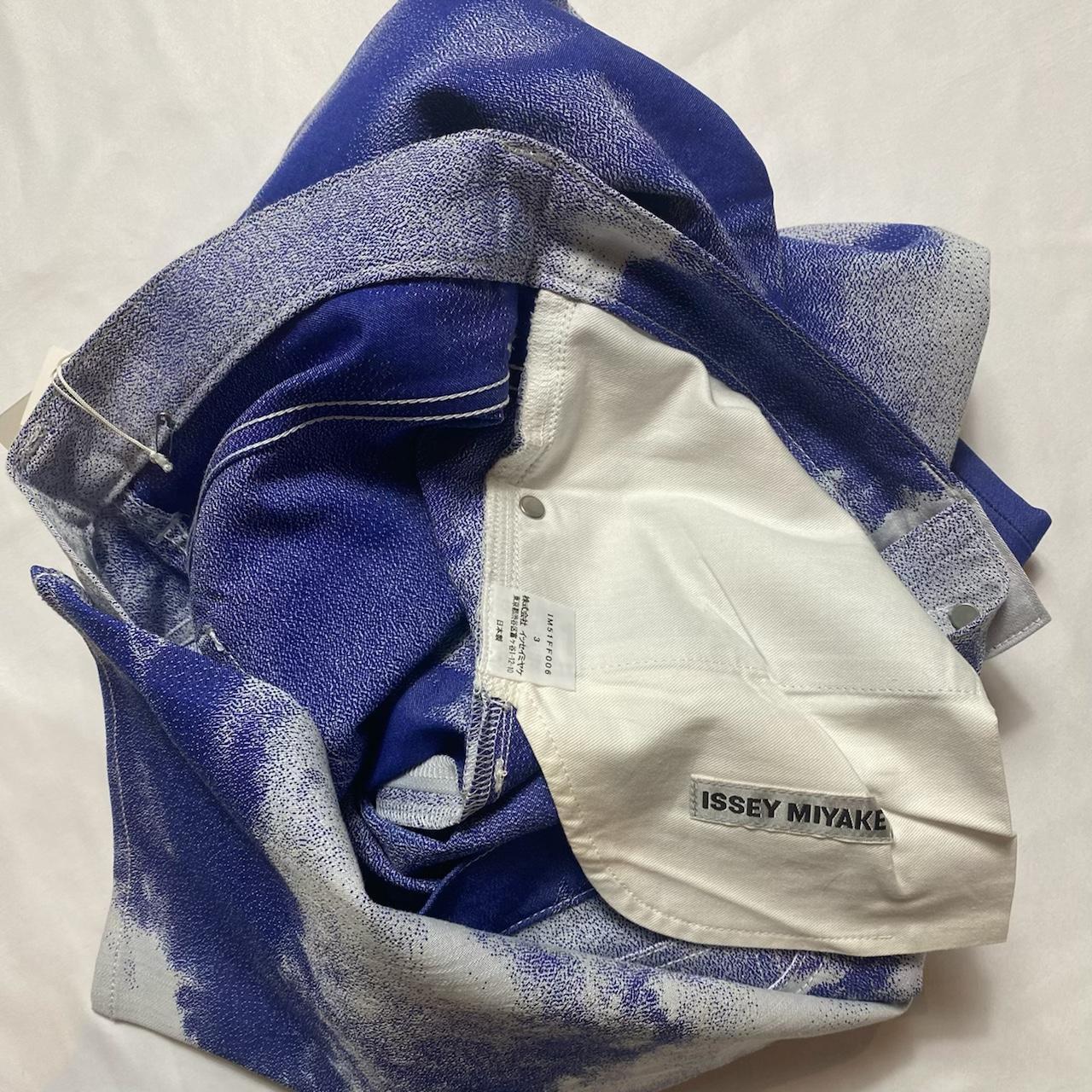 Issey Miyake Men's White and Blue Jeans (3)