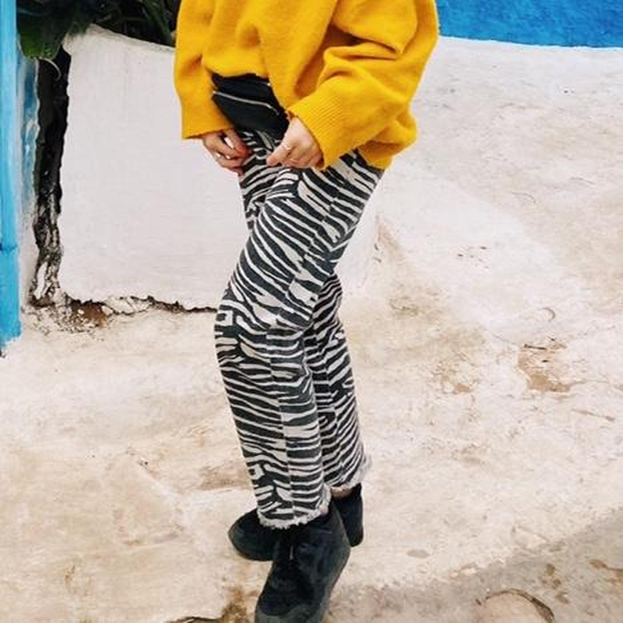 WHISTLES zebra print jeans // W24 size 4/6 // good... Depop