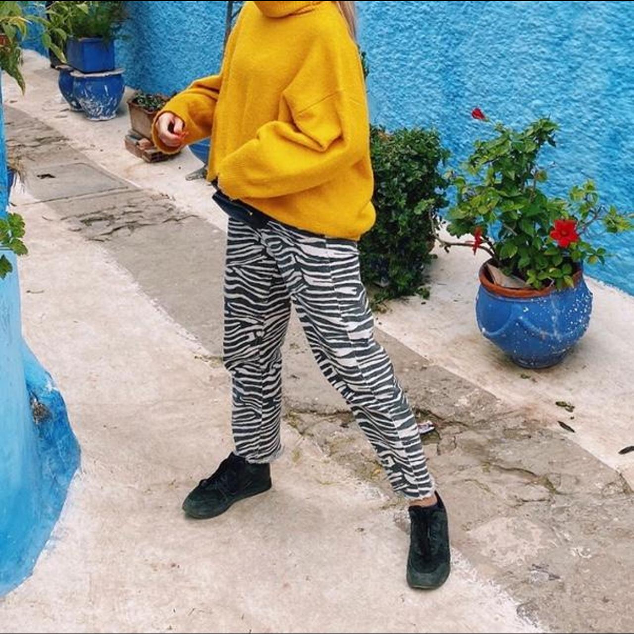 WHISTLES zebra print jeans // W24 size 4/6 // good... Depop